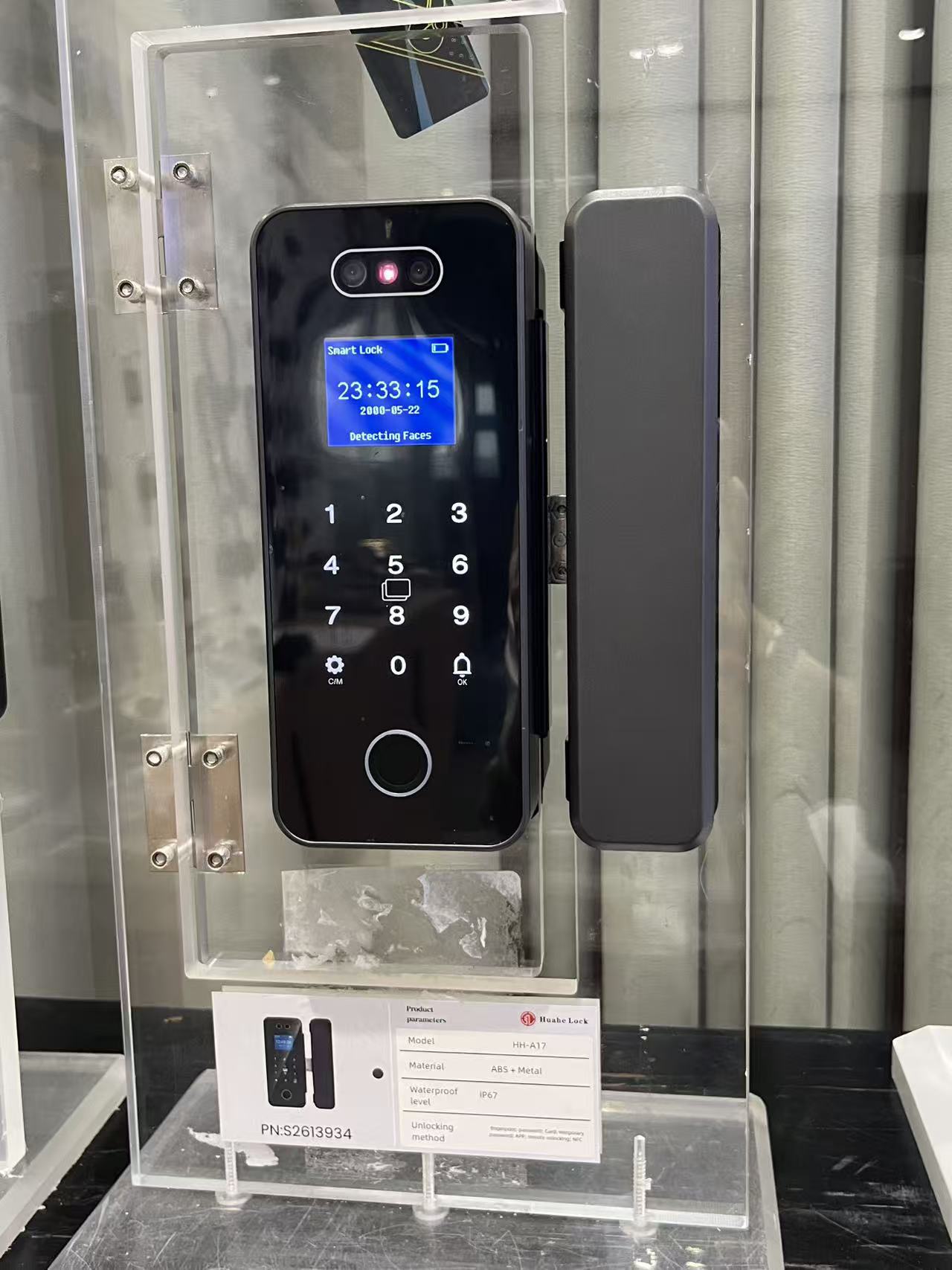 HH-A17 face recognition glass door smart lock on display stand