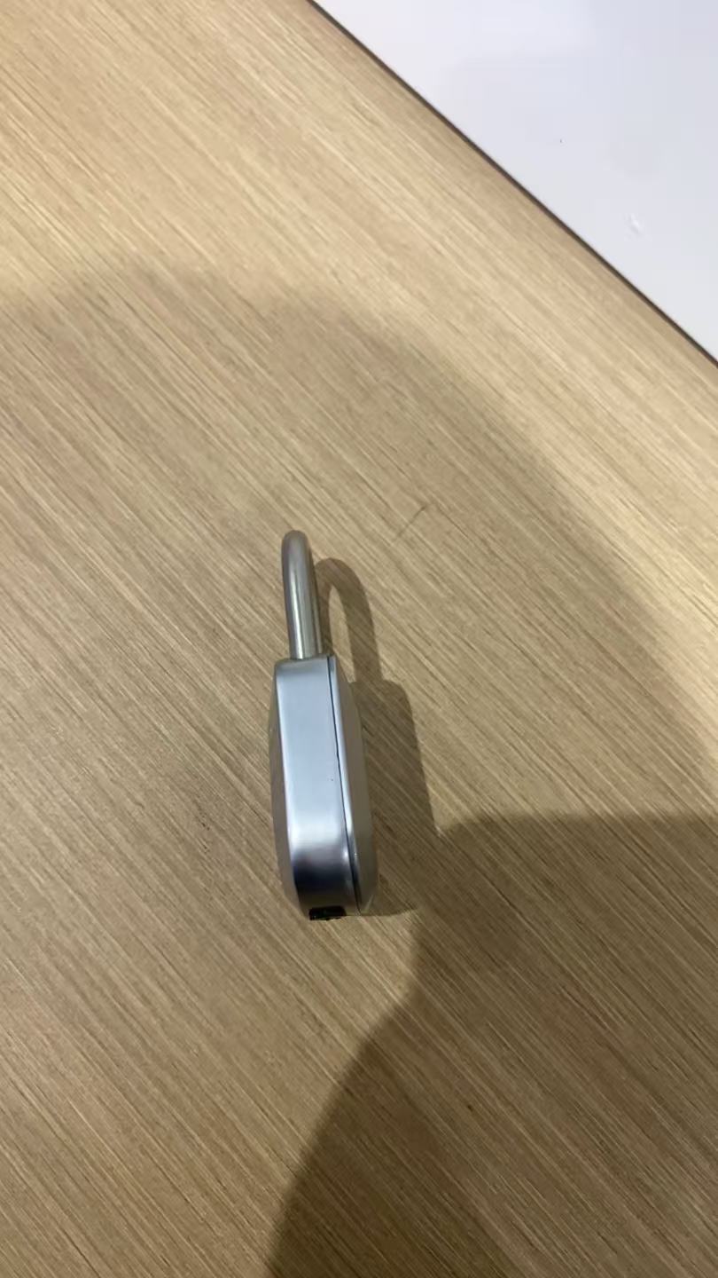HH-NBSY20 Smart Fingerprint Padlock - Image 4
