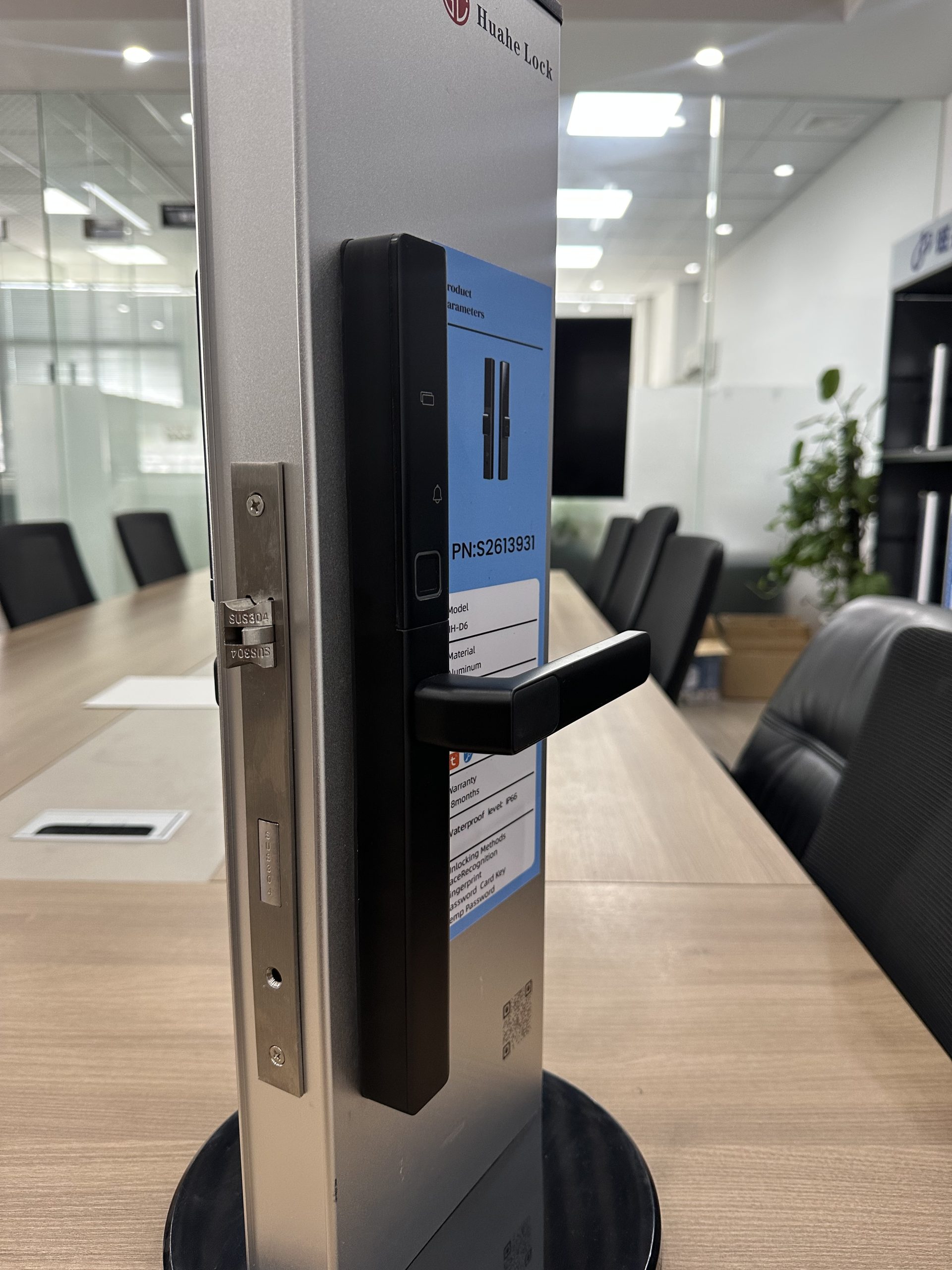 HH-K02 IP66 Waterproof Fingerprint Smart Lock for Aluminum Doors - Image 4