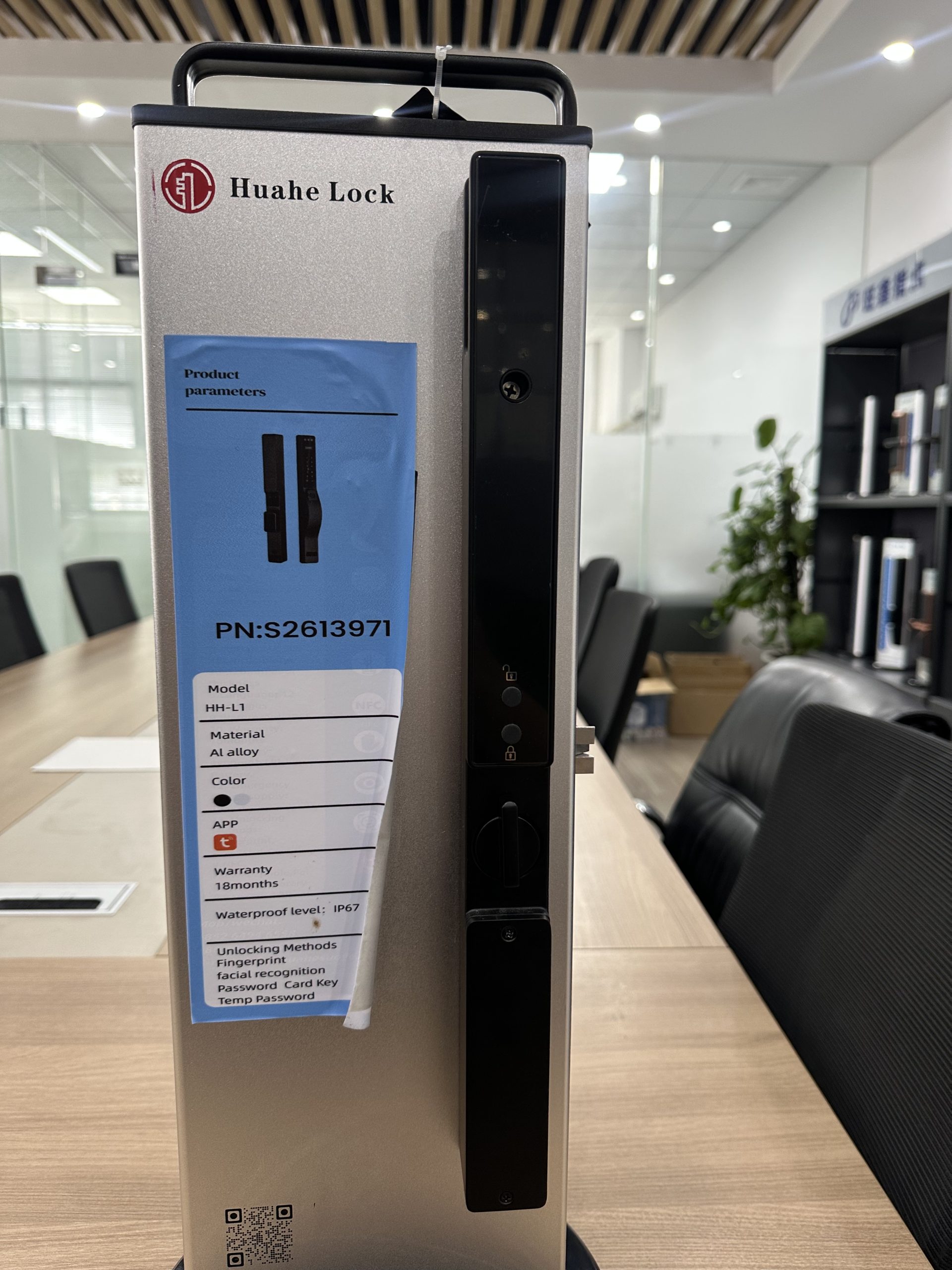HH-X12 IP66 Face Recognition Smart Lock for Aluminum Doors - Image 2